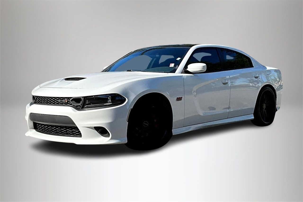 2022 Dodge Charger Scat Pack's photo