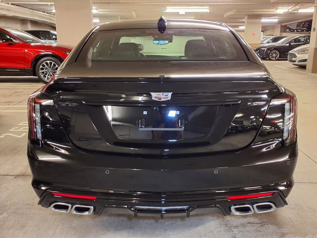 2026 Cadillac CT5 V photo 8