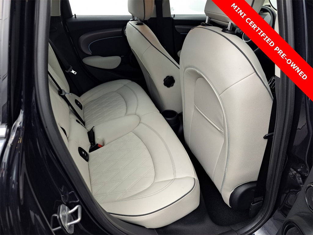 2022 Mini Cooper 4 Door Hardtop Iconic photo 13
