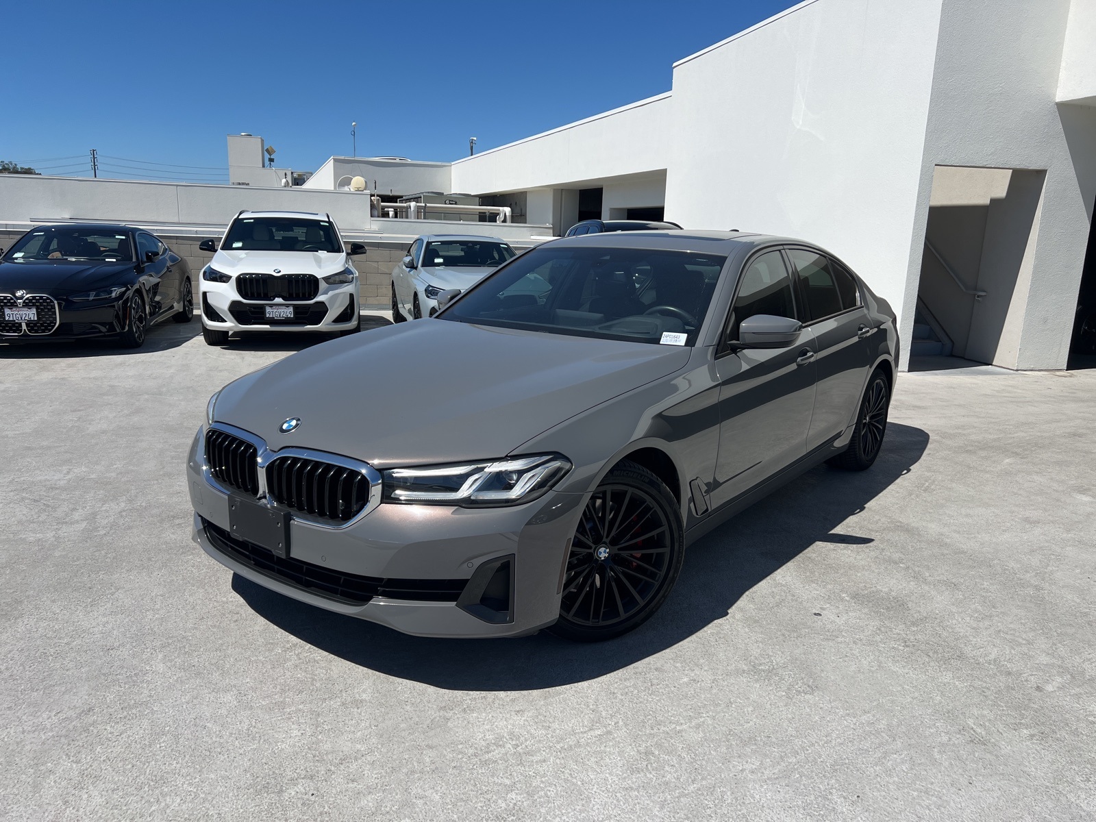 2022 Bmw 530i photo 3