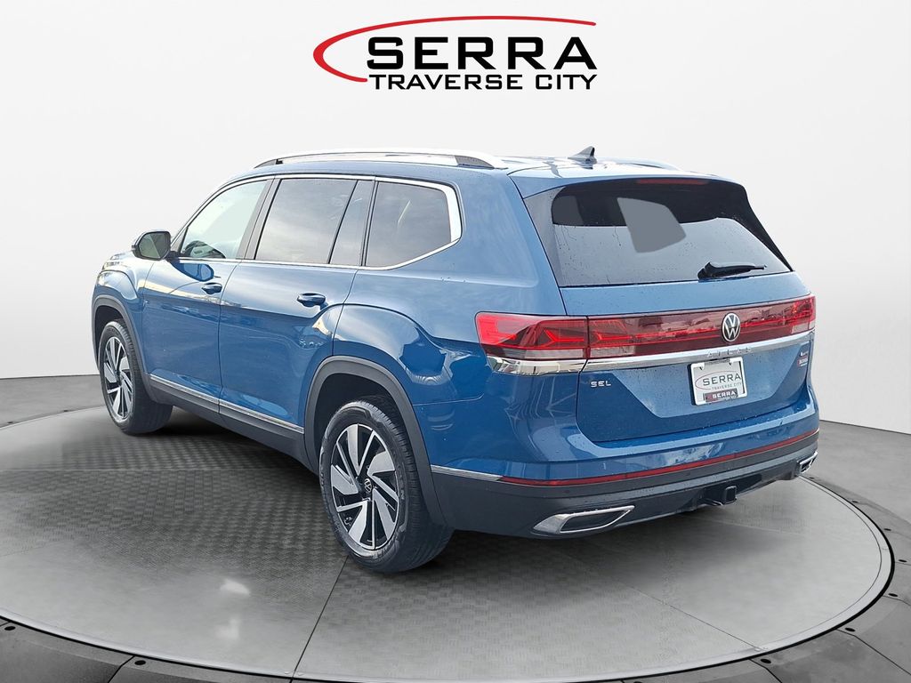 2025 Volkswagen Atlas SEL photo 3
