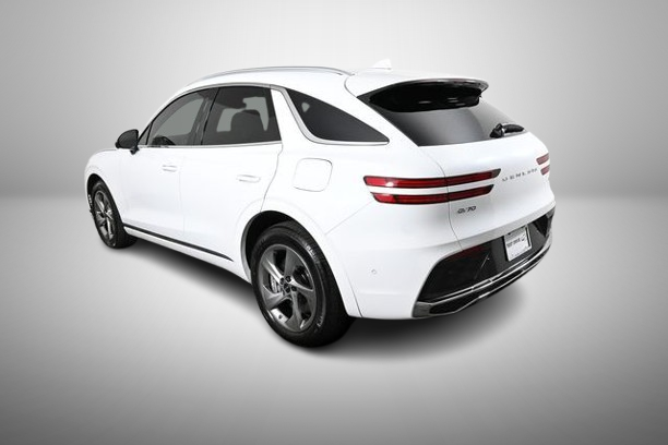2026 Genesis GV70 2.5T Advanced photo 3