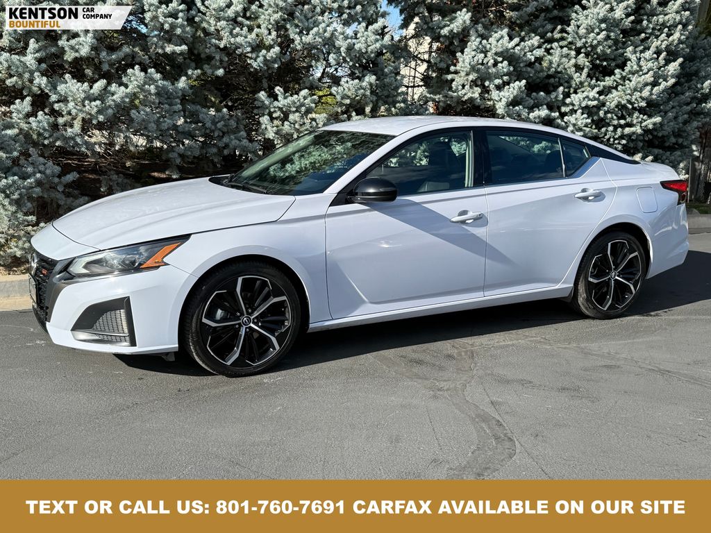 2024 Nissan Altima SR