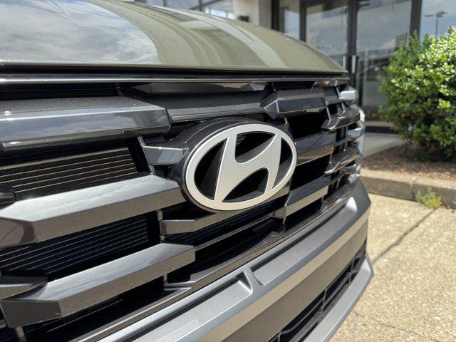 2025 Hyundai Tucson SEL photo 18