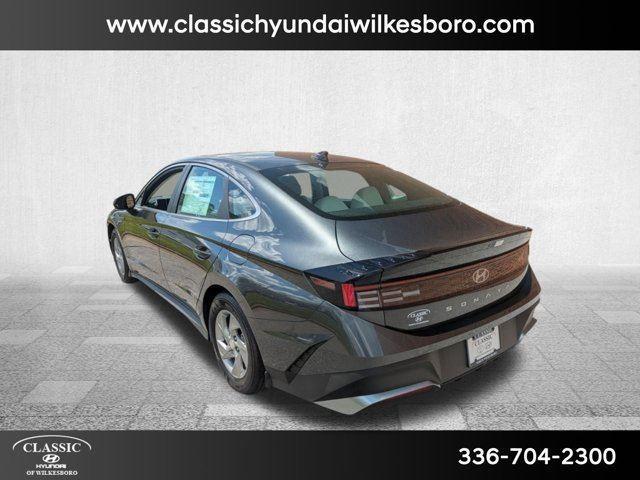 2025 Hyundai Sonata SE photo 7
