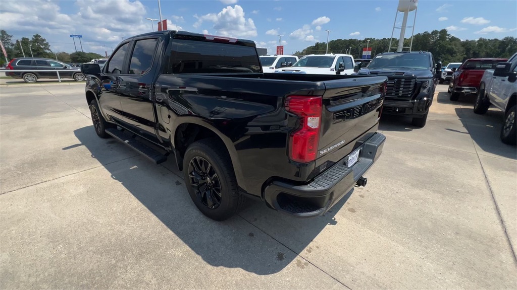 2023 Chevrolet Silverado 1500 Custom photo 7