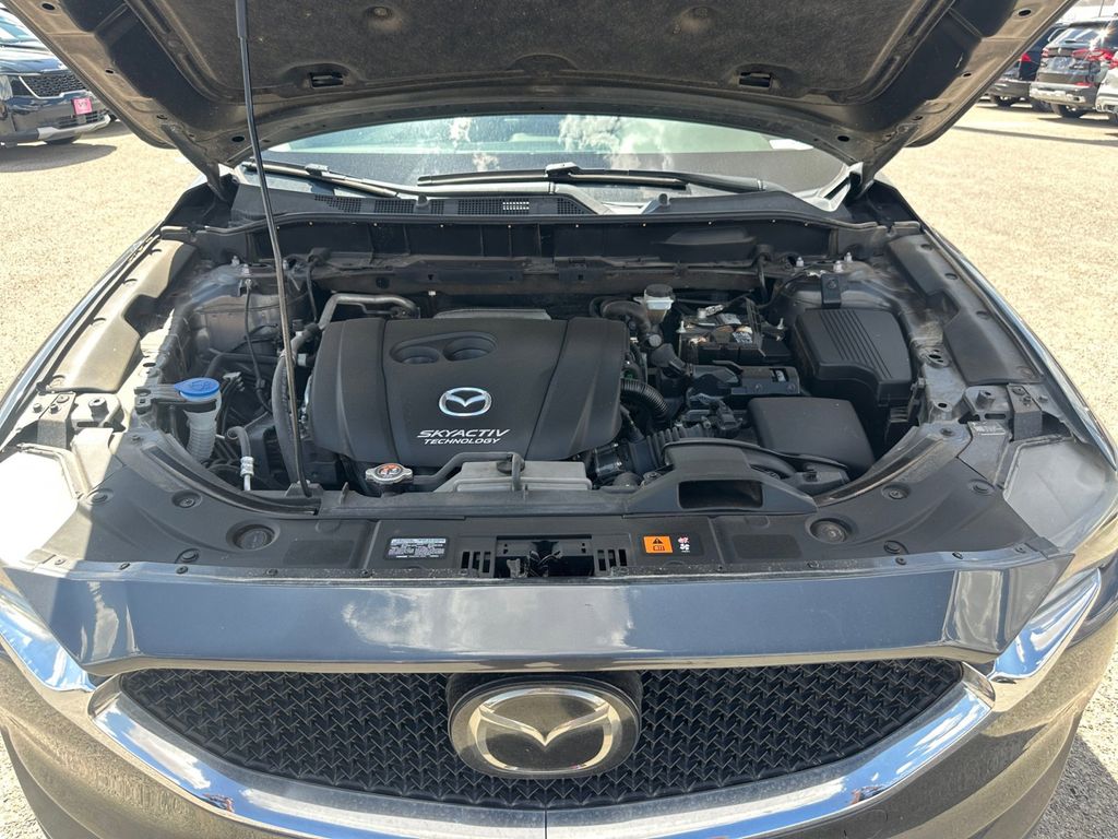 2017 Mazda CX-5 Grand Touring photo 16