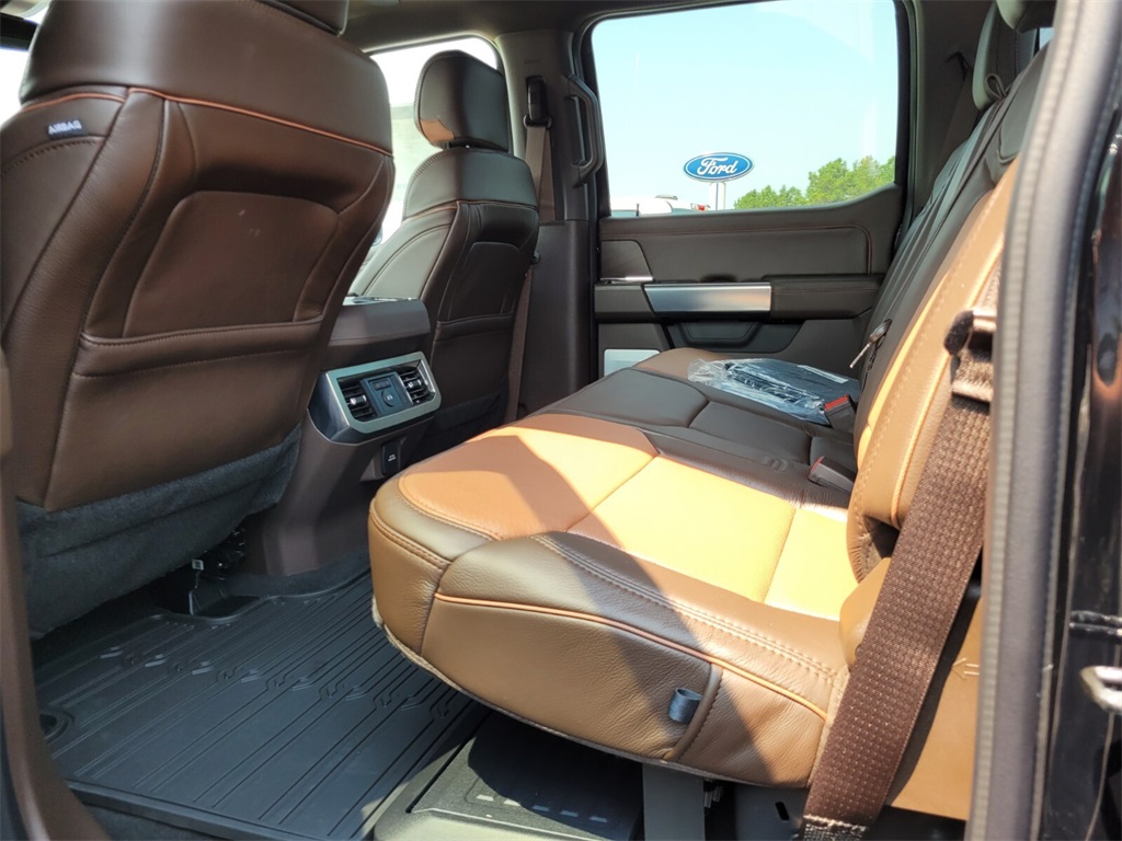 2025 Ford F-250 King Ranch photo 5