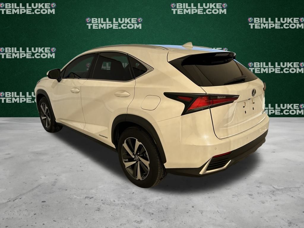 2021 Lexus NX 300 photo 4