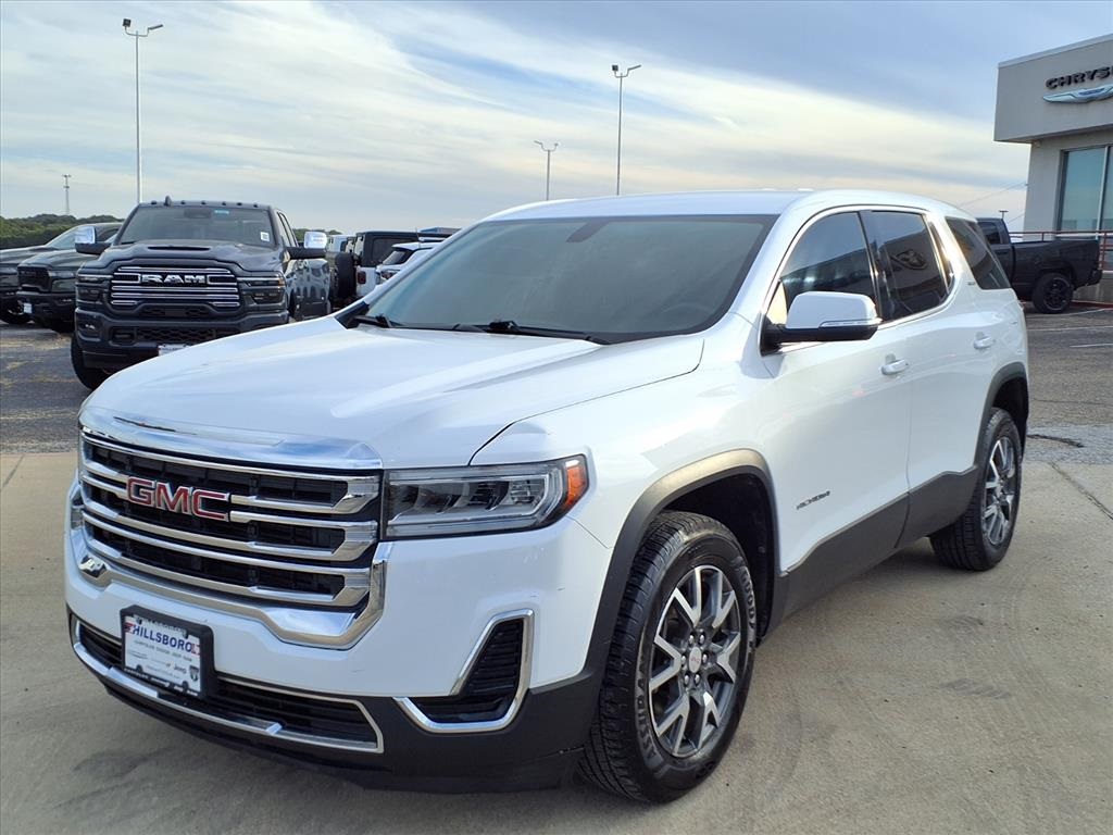 2020 Gmc Acadia SLE photo 3