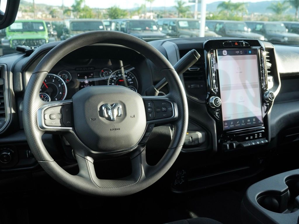 New 2026 Bright White Clear-Coat Exterior Paint RAM Tradesman image 22