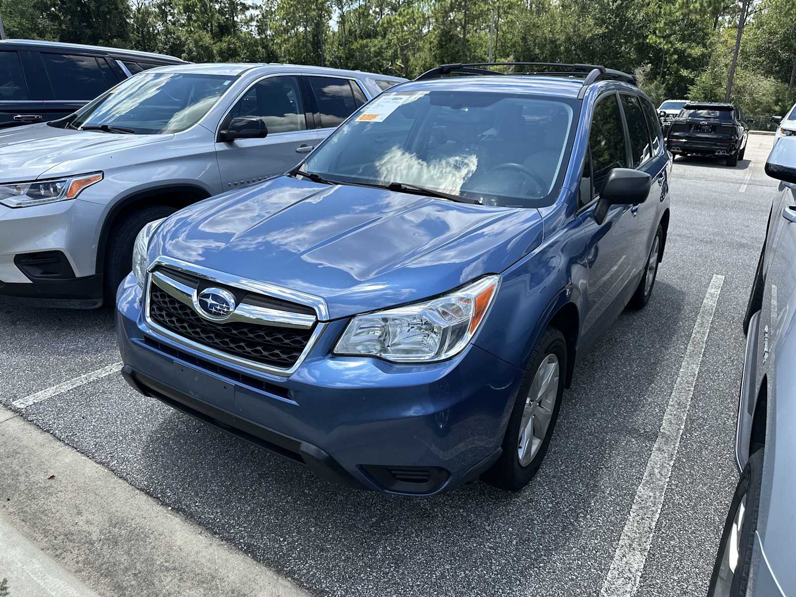 2016 Subaru Forester 2.5i photo 2