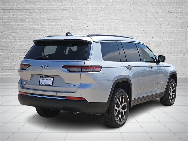 2025 Jeep Grand Cherokee Limited photo 4