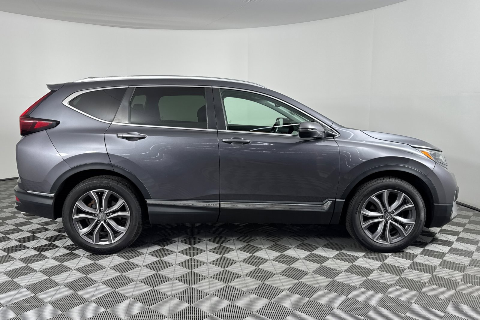 2021 Honda CR-V Touring photo 3