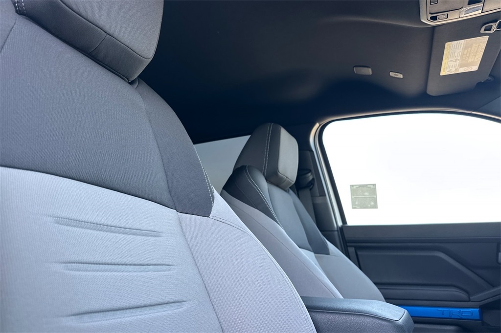 2025 Toyota Tacoma TRD Sport 4x4 Double Cab photo 16