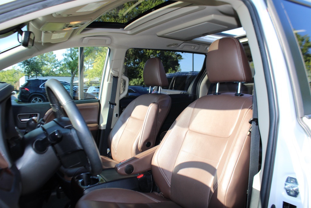 2020 Toyota Sienna photo 4