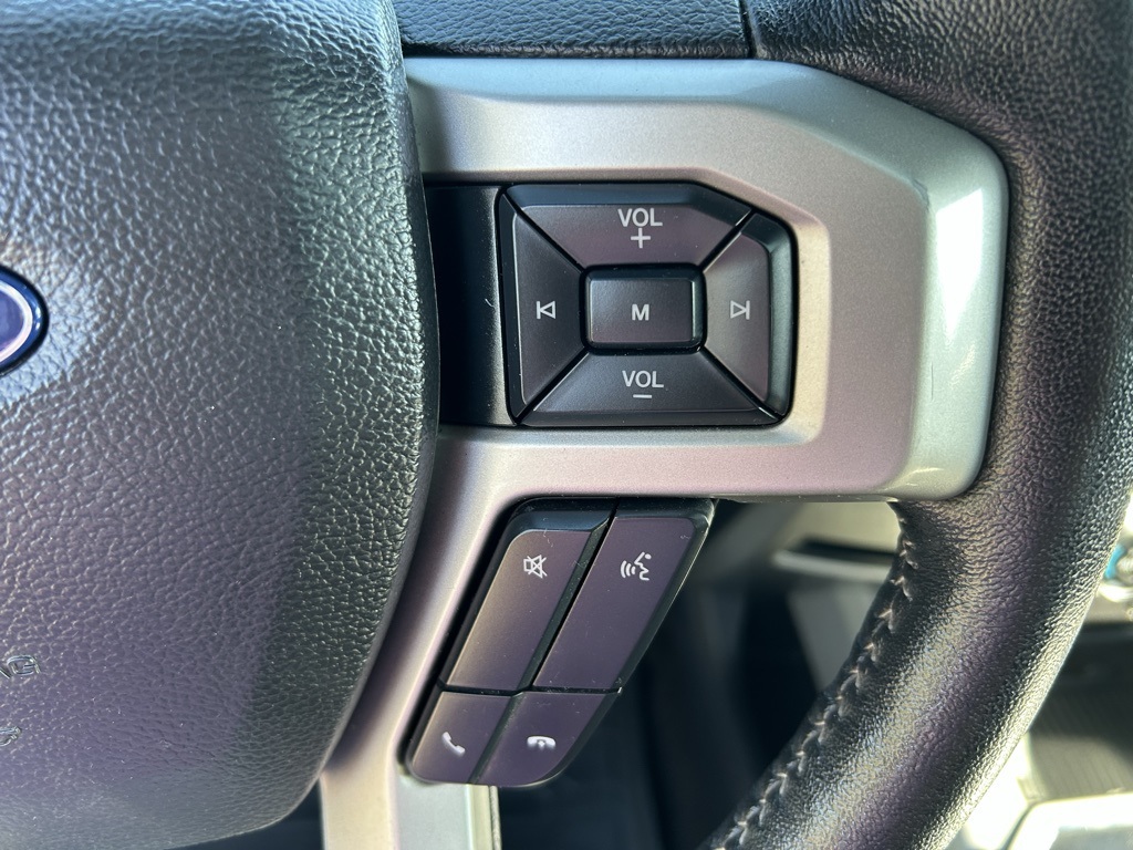 2018 Ford F-150 Lariat photo 17