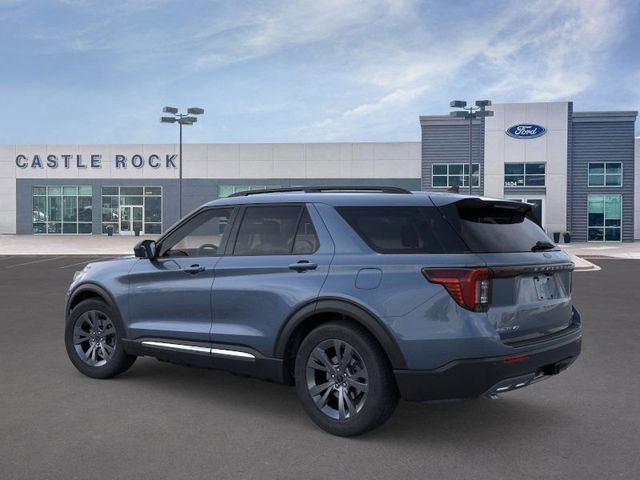 2025 Ford Explorer photo 4