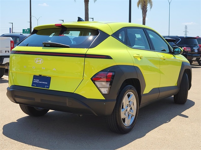 2024 Hyundai Kona SE photo 4
