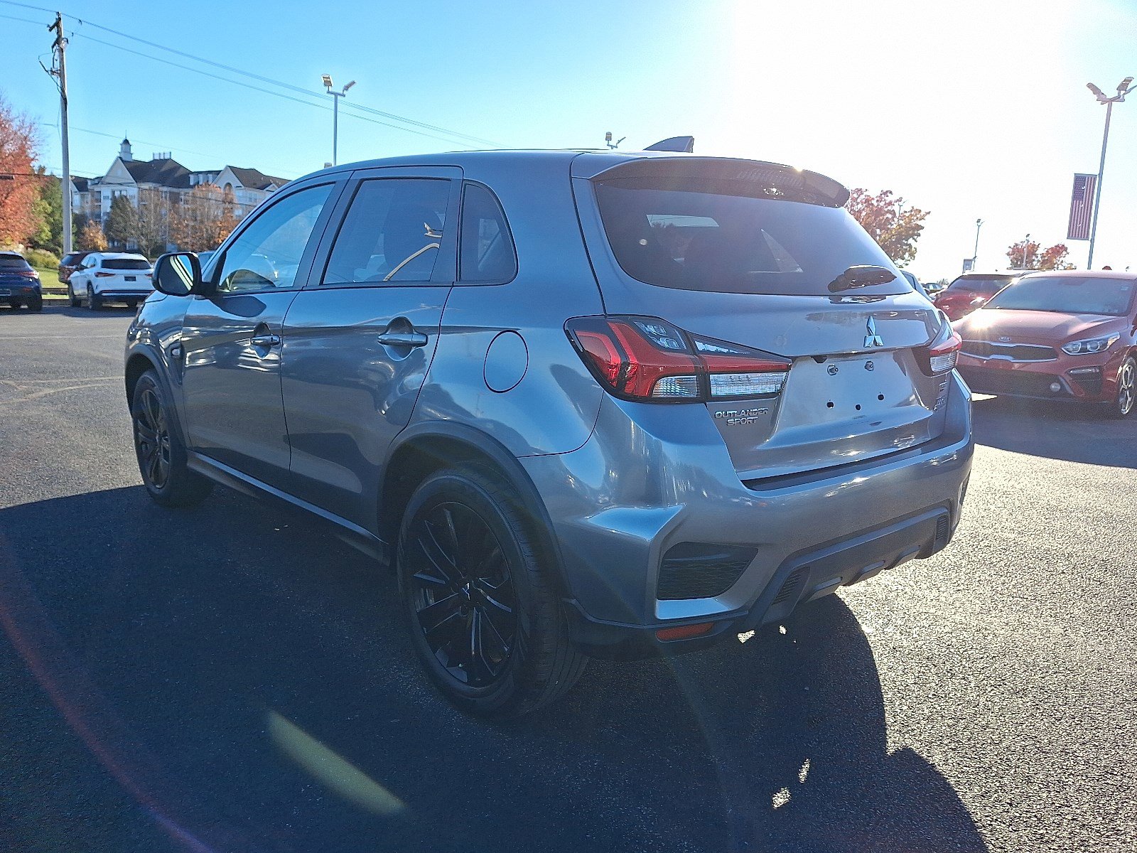 2024 Mitsubishi Outlander Sport LE photo 4