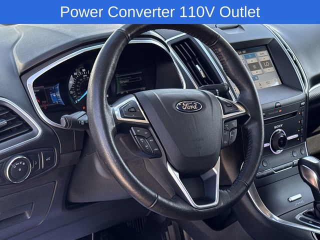 2016 Ford Edge Sport photo 13