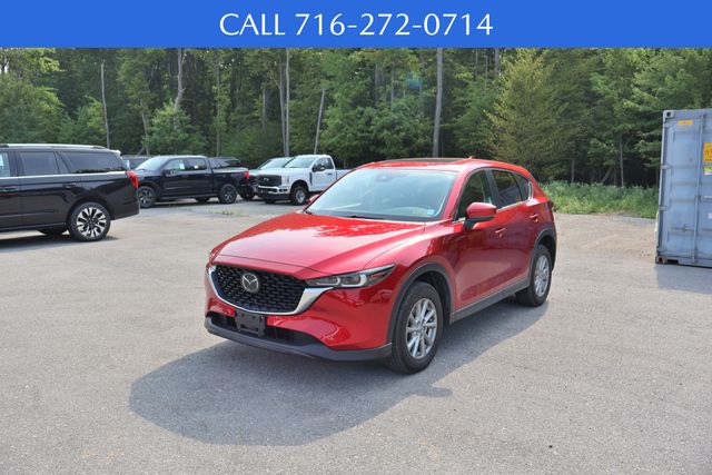 2023 Mazda CX-5 2.5 S Preferred photo 2