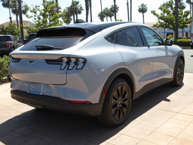 2025 Ford Mustang Mach-E Select photo 4