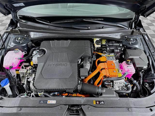 2025 Hyundai Elantra Hybrid SEL Sport photo 34