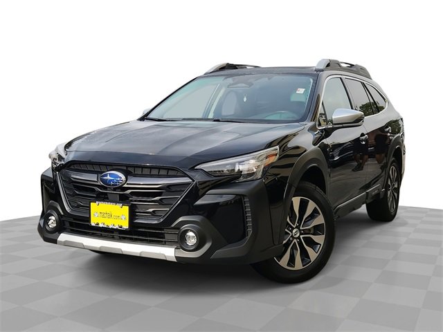 2023 Subaru Outback Touring's photo