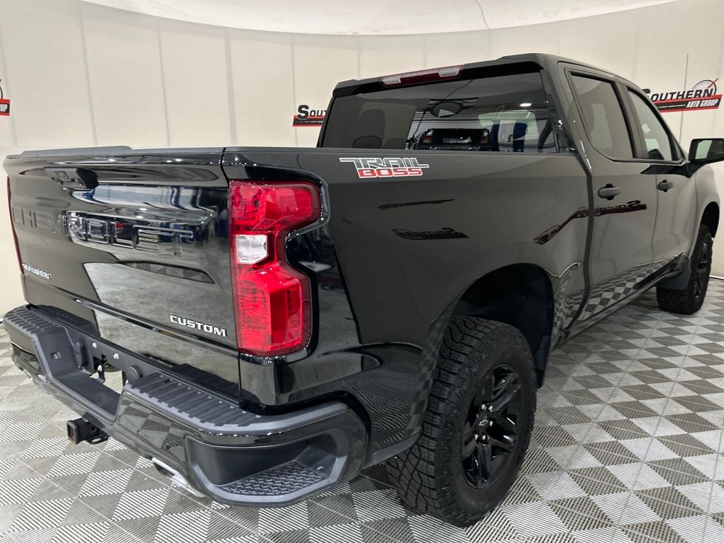 2024 Chevrolet Silverado 1500 Custom Trail Boss photo 3