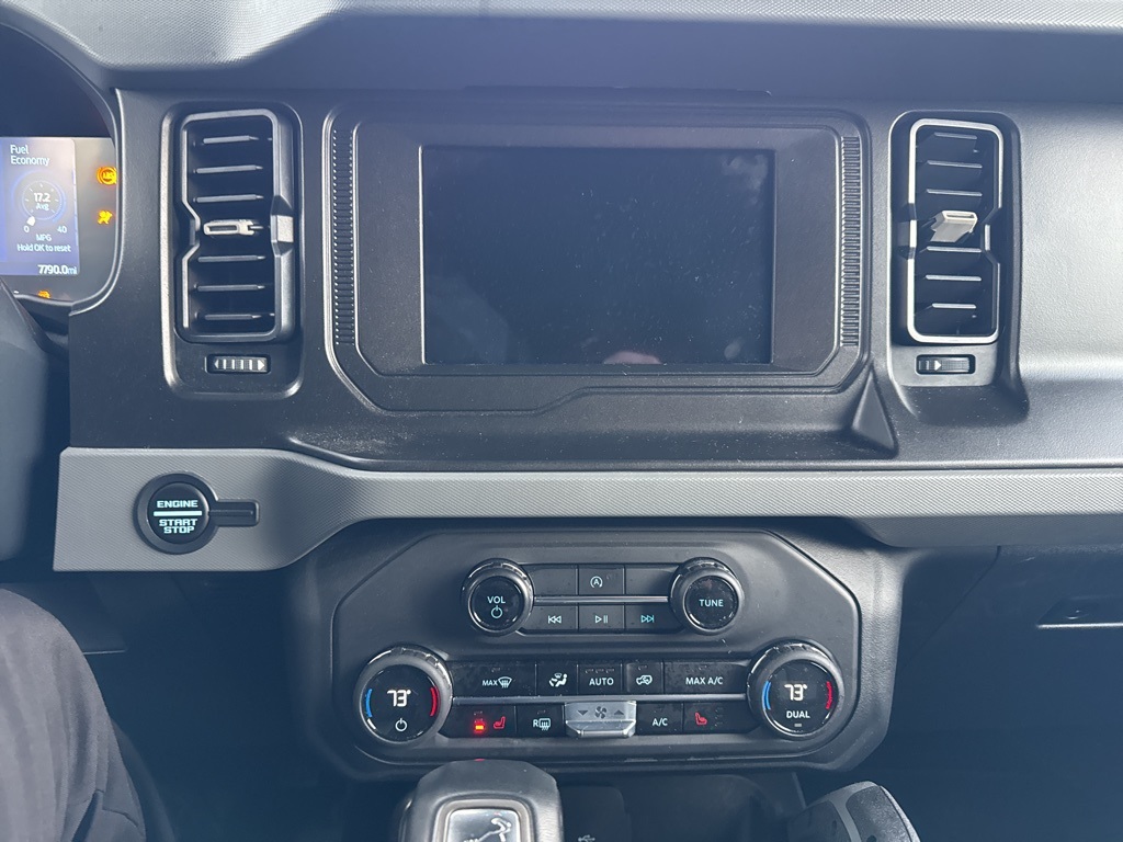 2023 Ford Bronco Big Bend photo 3