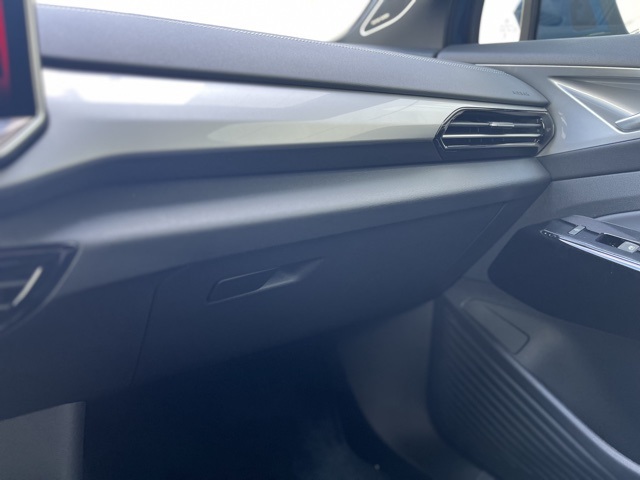 2025 Volkswagen ID.4 Pro Plus photo 43