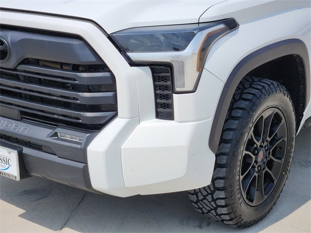2023 Toyota Tundra SR5 photo 8