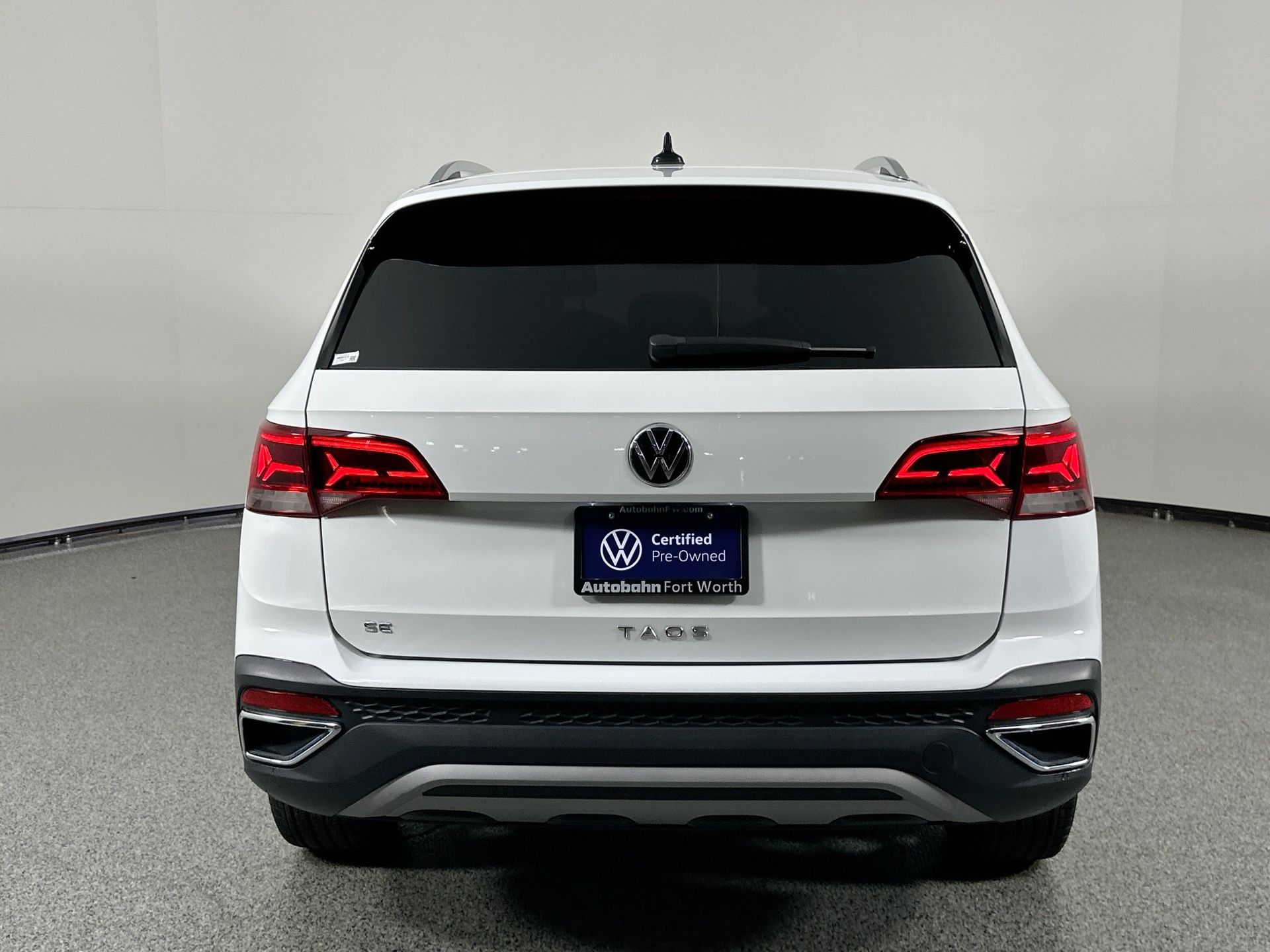 2022 Volkswagen Taos SE photo 5
