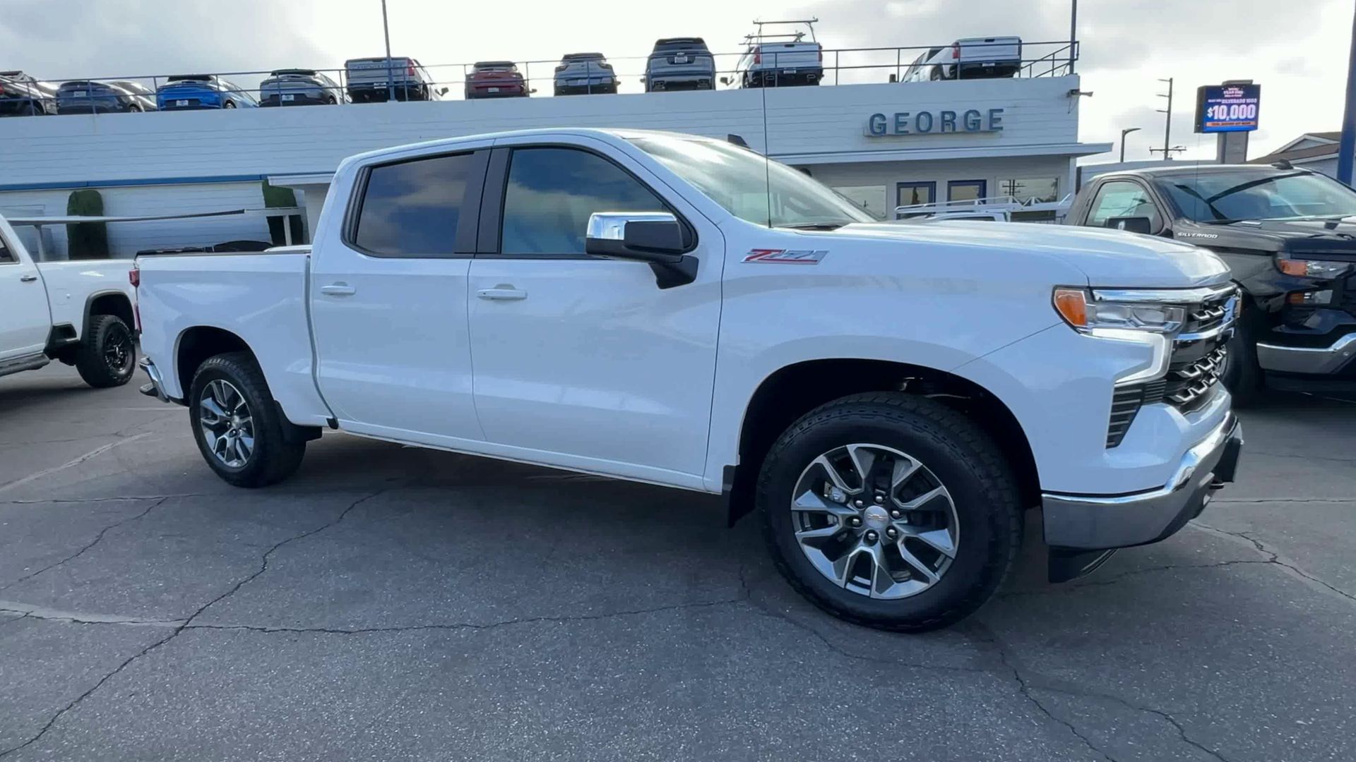 2026 Chevrolet Silverado 1500 LT photo 36