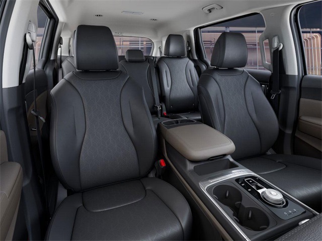 2026 Kia Carnival LXS photo 15