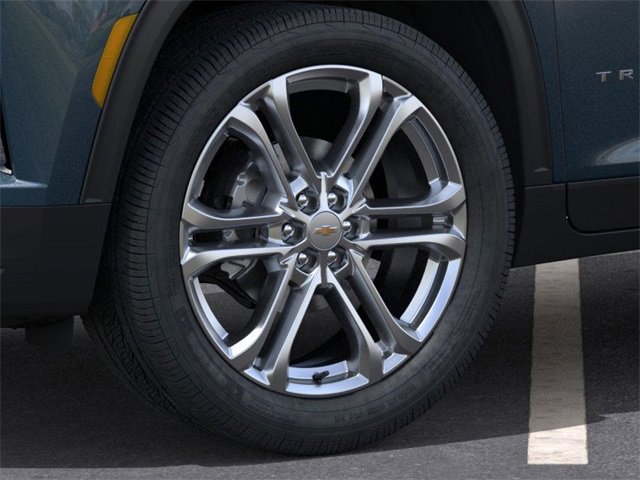 2025 Chevrolet Traverse photo 9