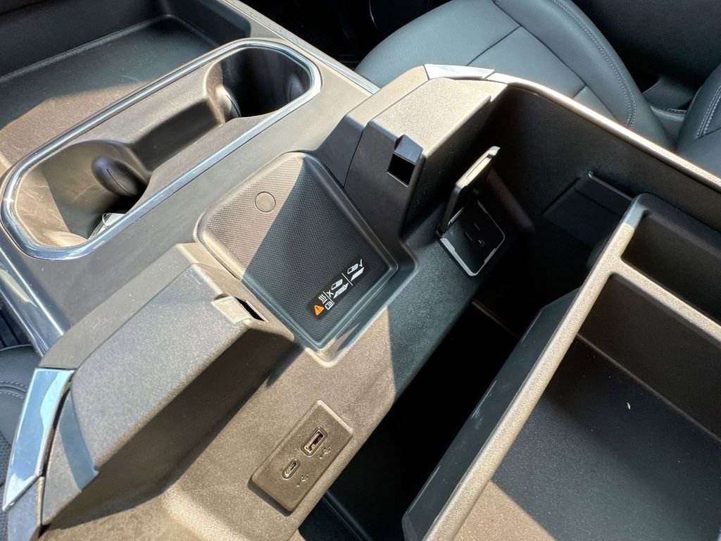 2024 Chevrolet Silverado 2500HD LTZ photo 37