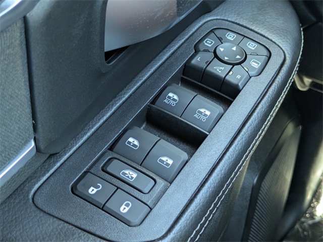 2026 Ram 2500 Big Horn photo 22
