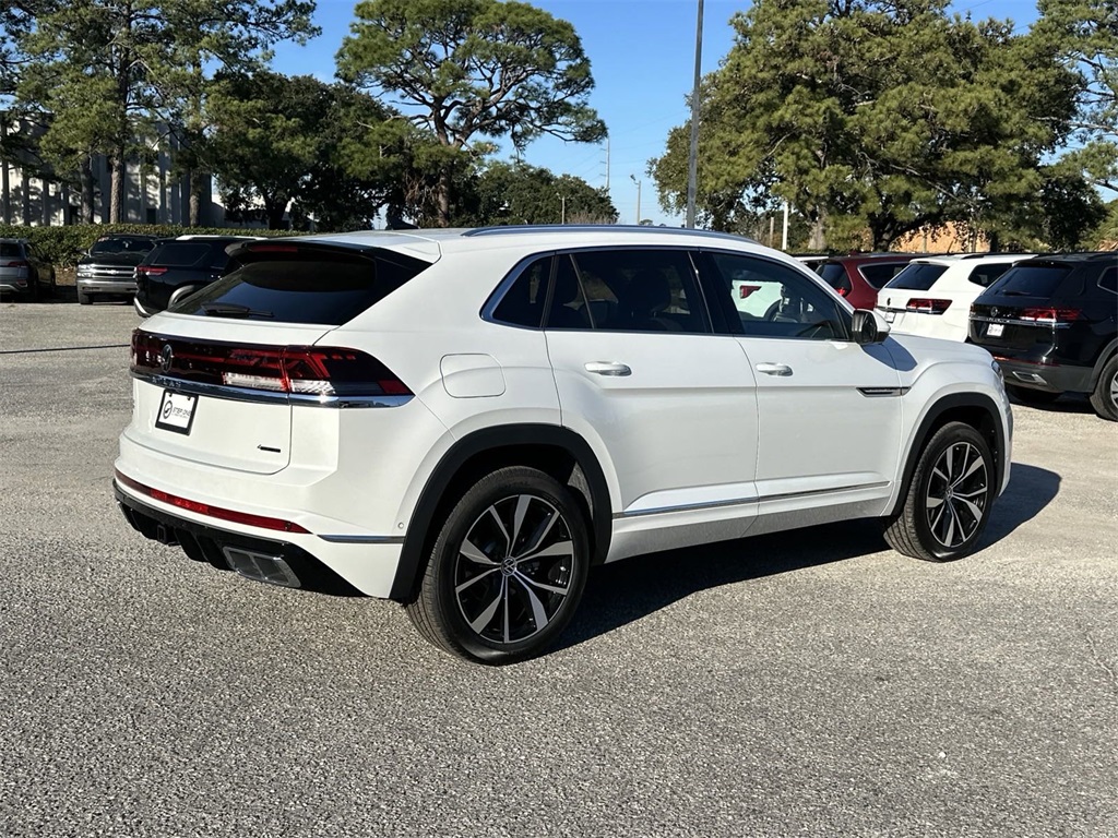 2025 Volkswagen Atlas Cross Sport SEL Premium R-Line photo 4