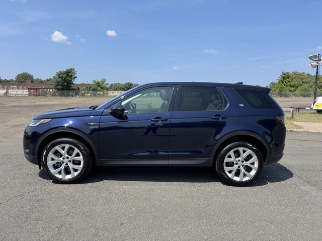 2022 Land Rover Discovery Sport SE photo 2