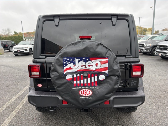 2026 Jeep Wrangler Willys photo 3