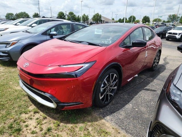 2025 Toyota Prius Plug-in Hybrid XSE Premium photo 3