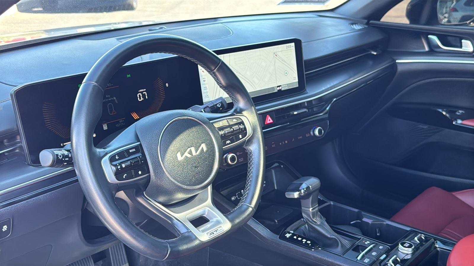 2025 Kia K5 GT-Line photo 21