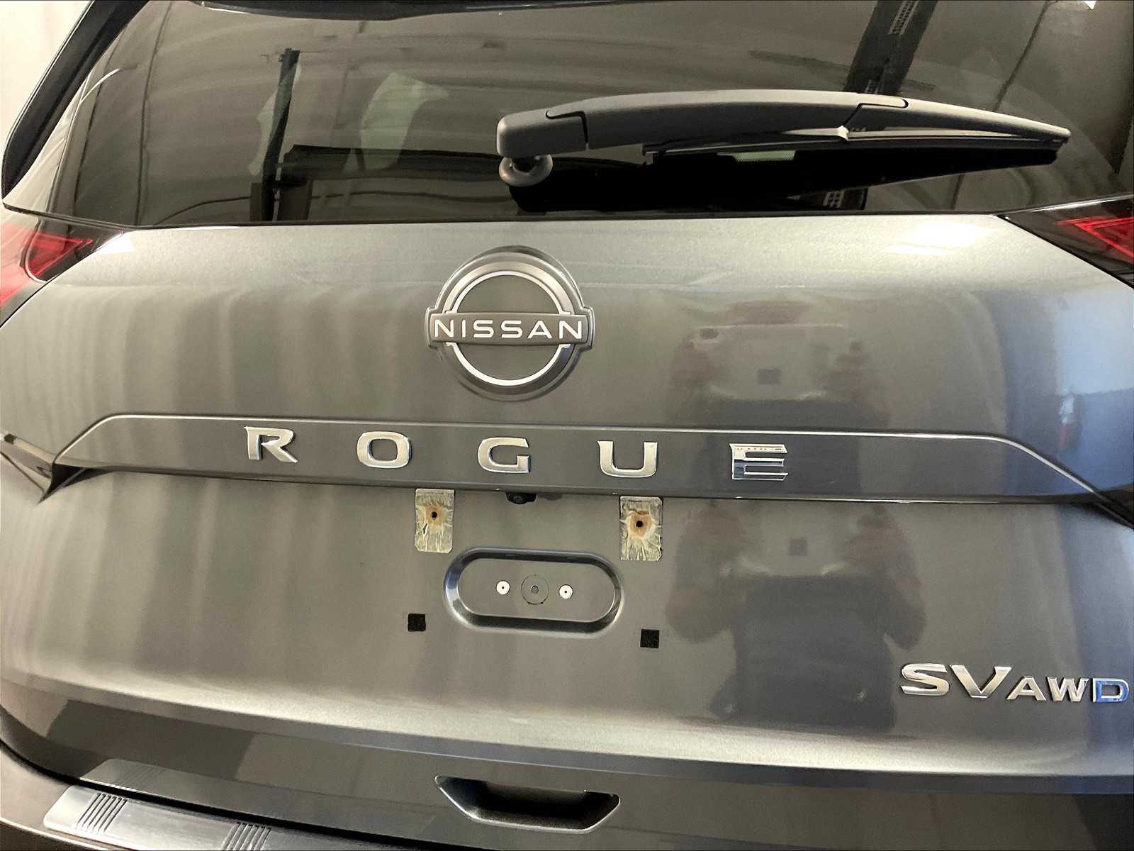 2023 Nissan Rogue SV photo 28