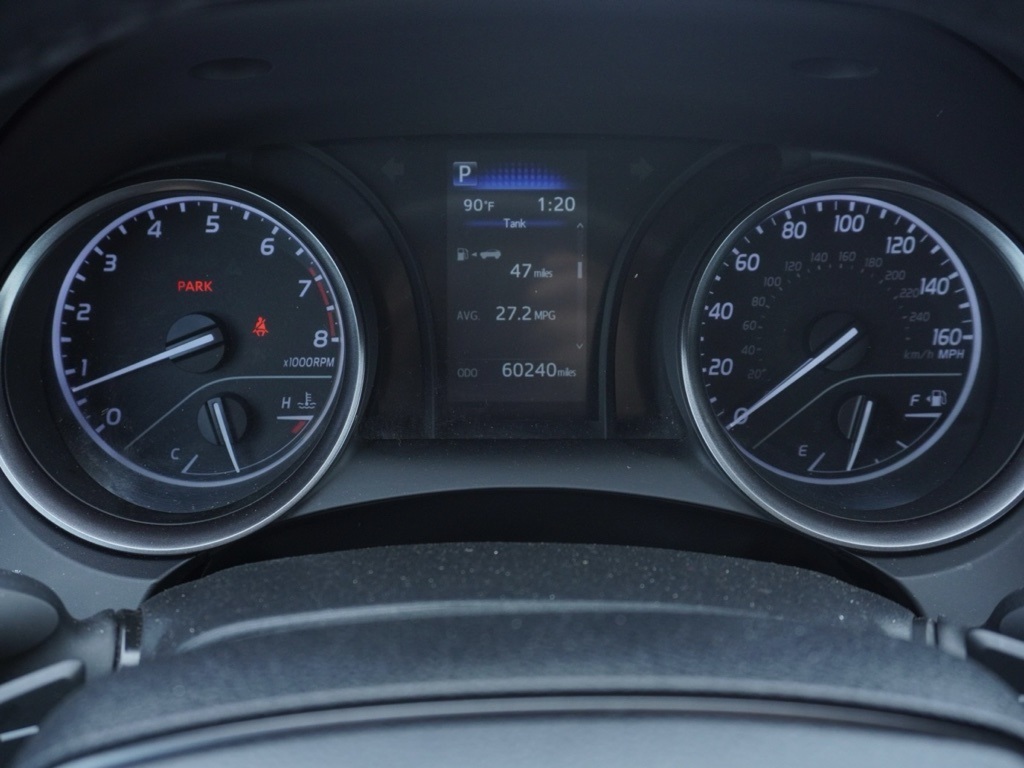 2023 Toyota Camry SE photo 13