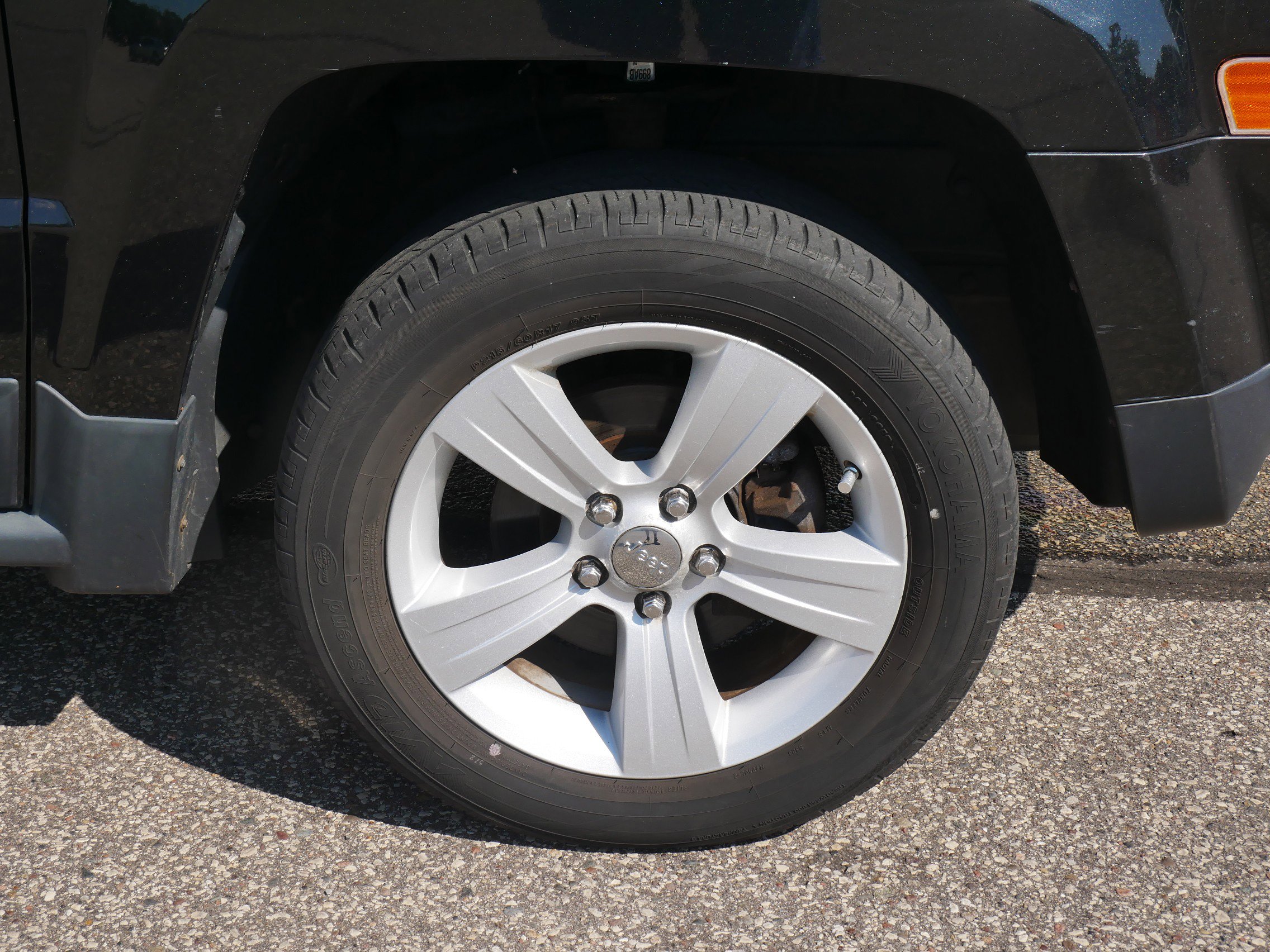 2011 Jeep Patriot Latitude photo 9
