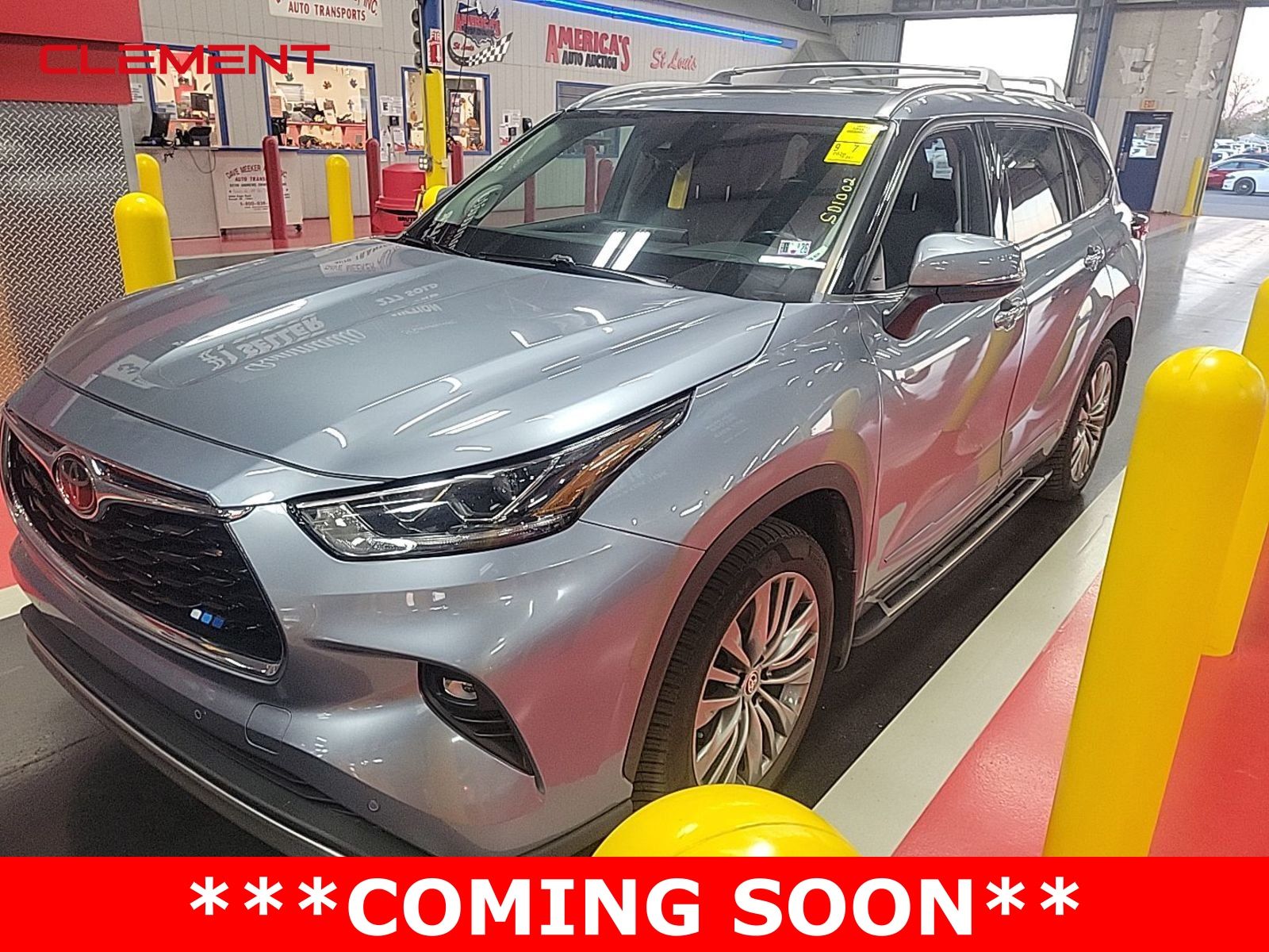 2020 Toyota Highlander Platinum's photo