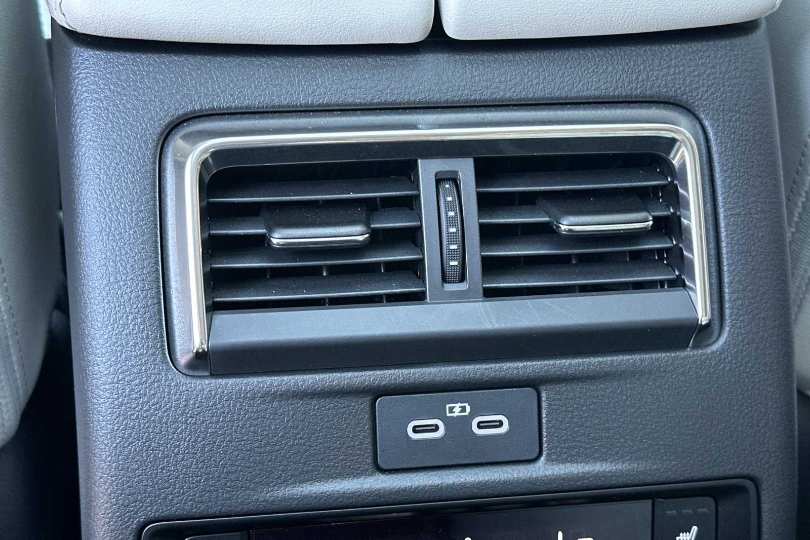 2024 Mazda CX-90 Premium Plus photo 12