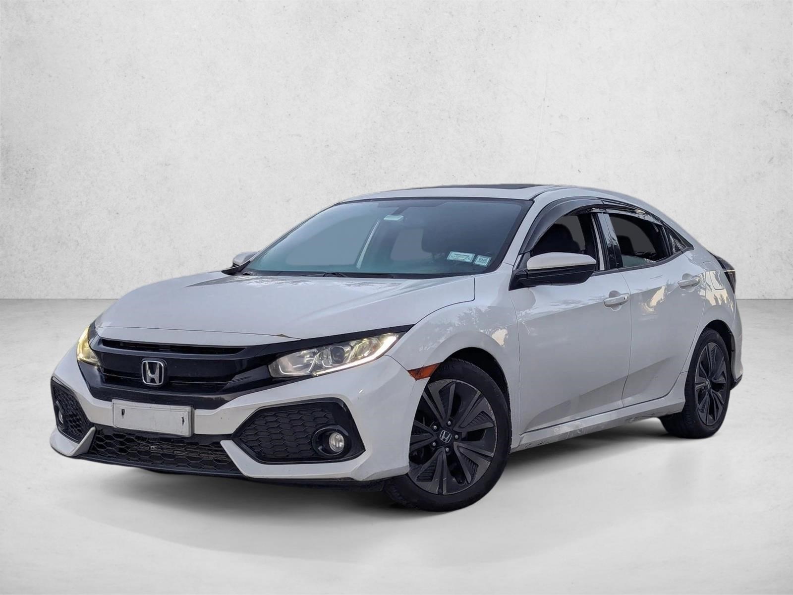 2017 Honda Civic Hatchback EX's photo